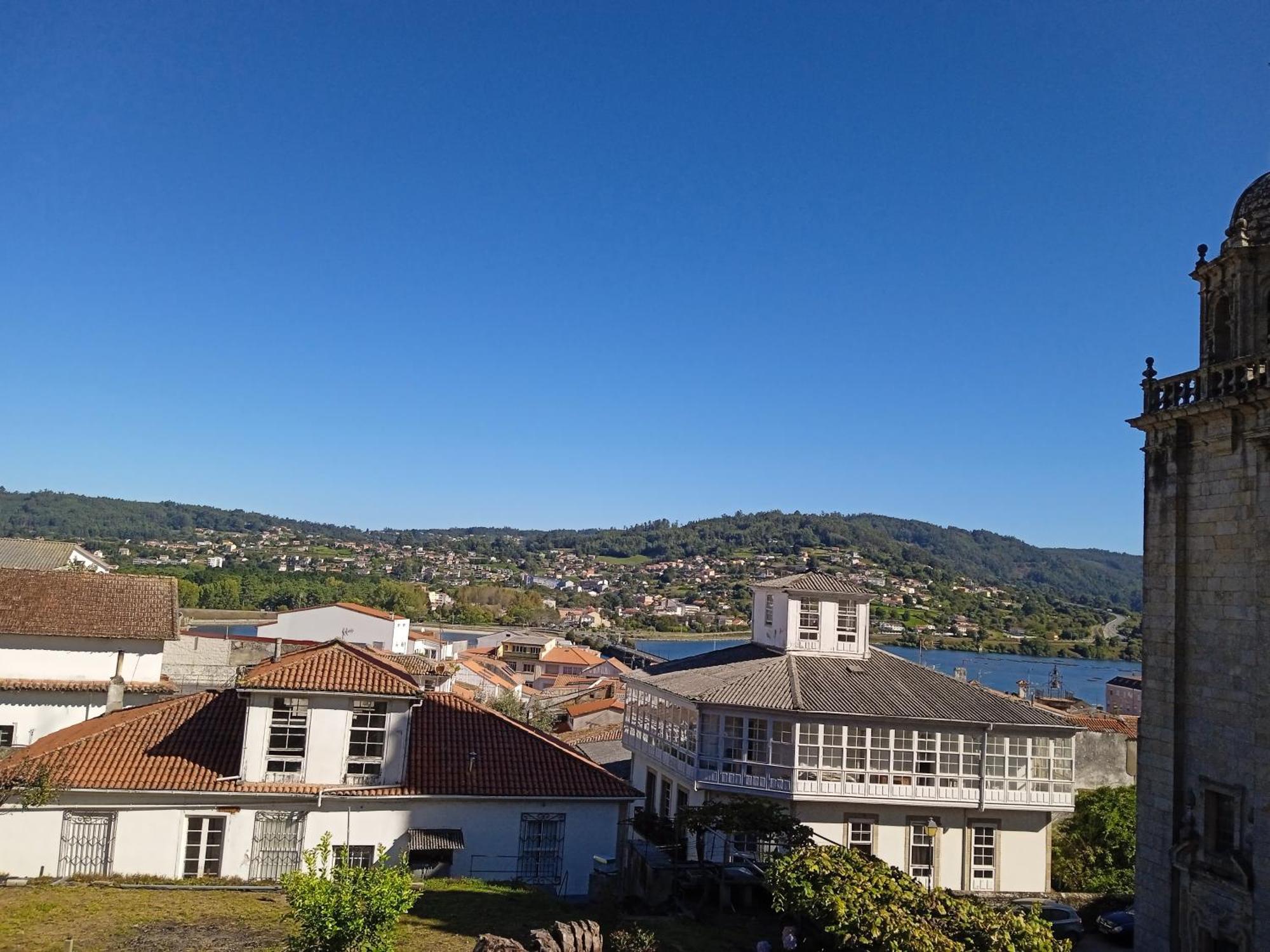 O Picho: Apartamento Centrico. Puentedeume Kültér fotó